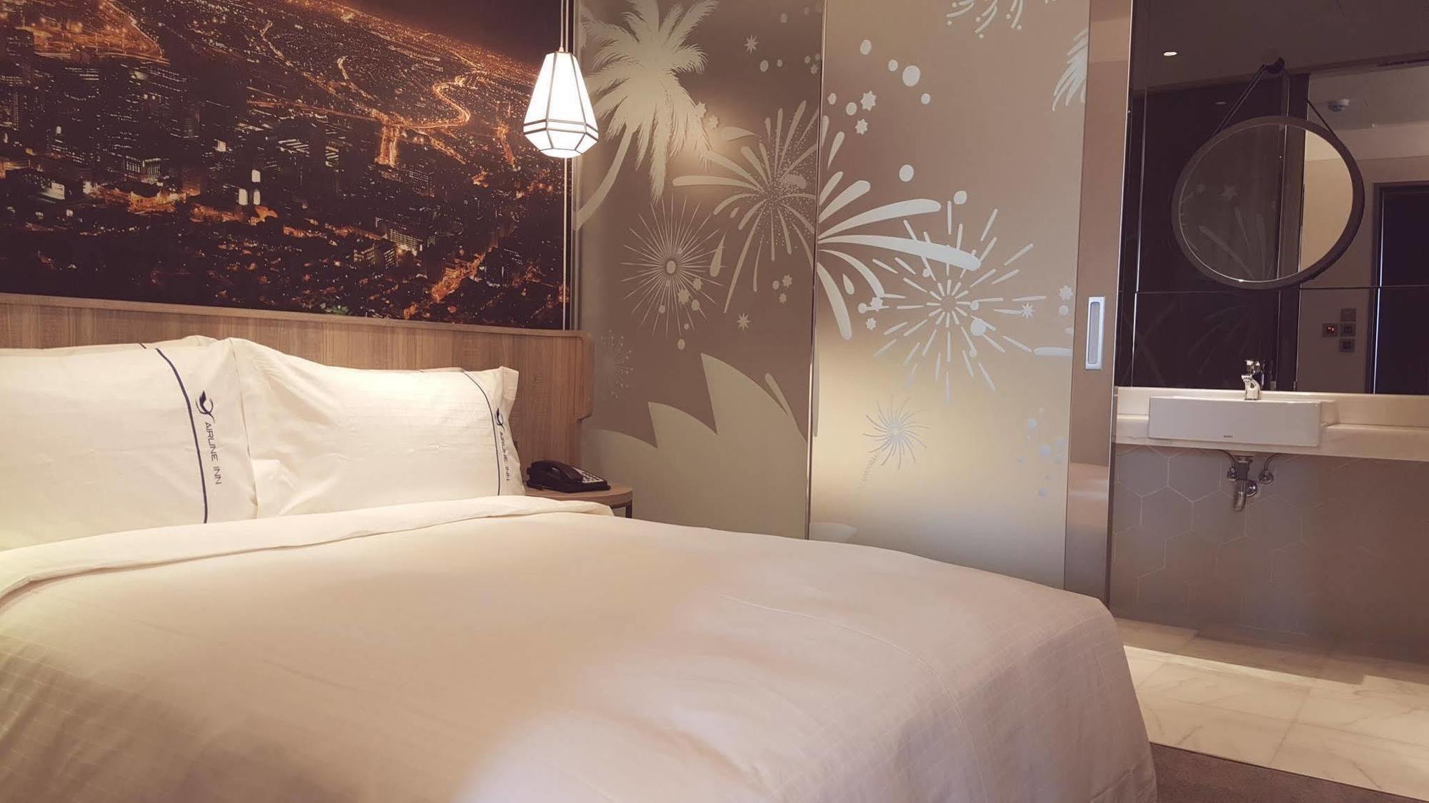Airline Inn - Kaohsiung Station Zewnętrze zdjęcie